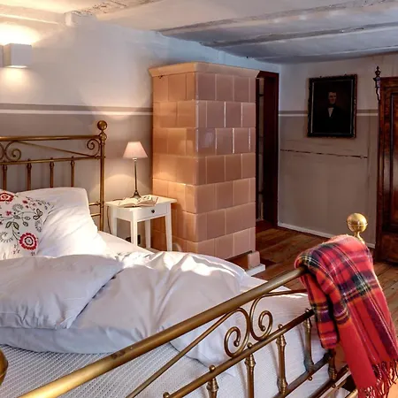 Pommernhaus Urgemuetlicher Roter Schwede בית נופש